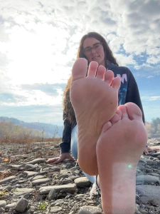 Crossed soles part 4