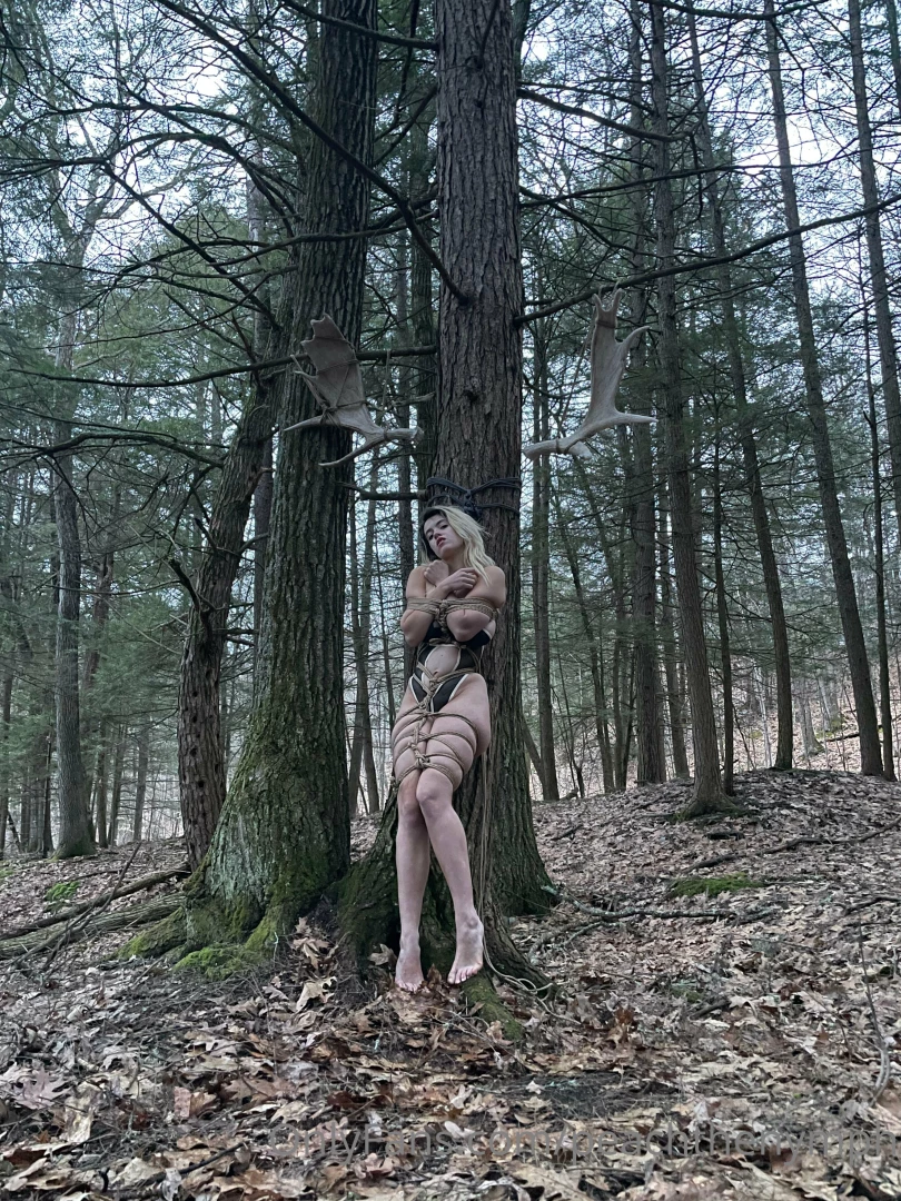 Go check ur dm s for a new solo vid part 1 