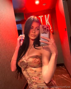 Who s your dream new year s kiss