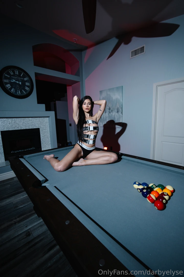 I m in the mood to play a game dm me if you are feeling the same 