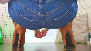 Whose face can i sit on today part 1