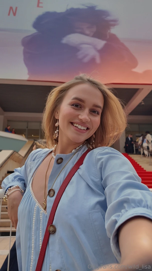 Wow oh my gosh i am in cannes festival shock 