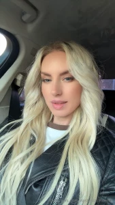 Hey babe how are you doing ready for a weekend finally tomorrow i will