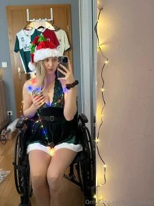 Hey here is door oneee i ve come up with a little advent calendar so part 2