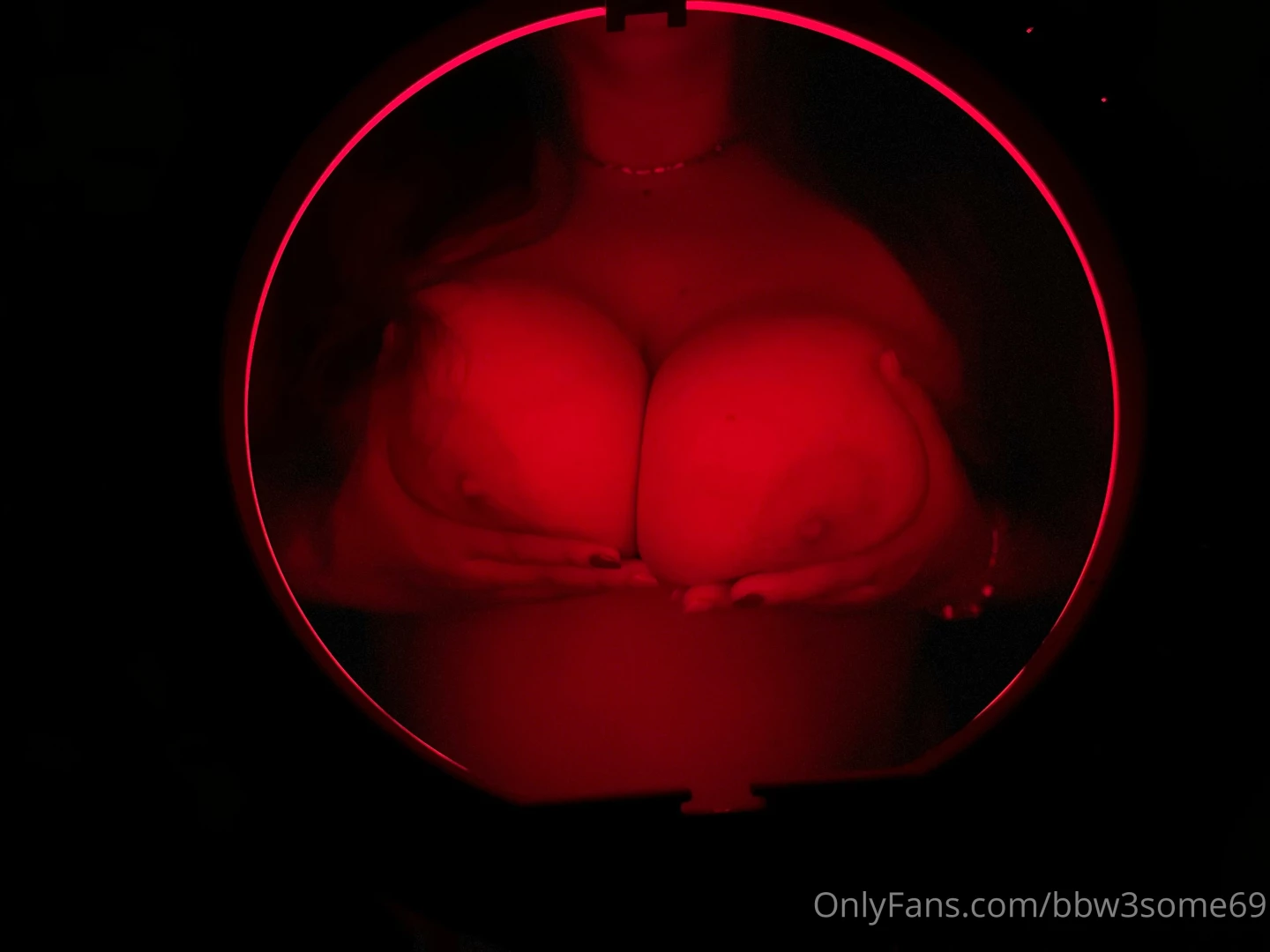 Playing with ring light 