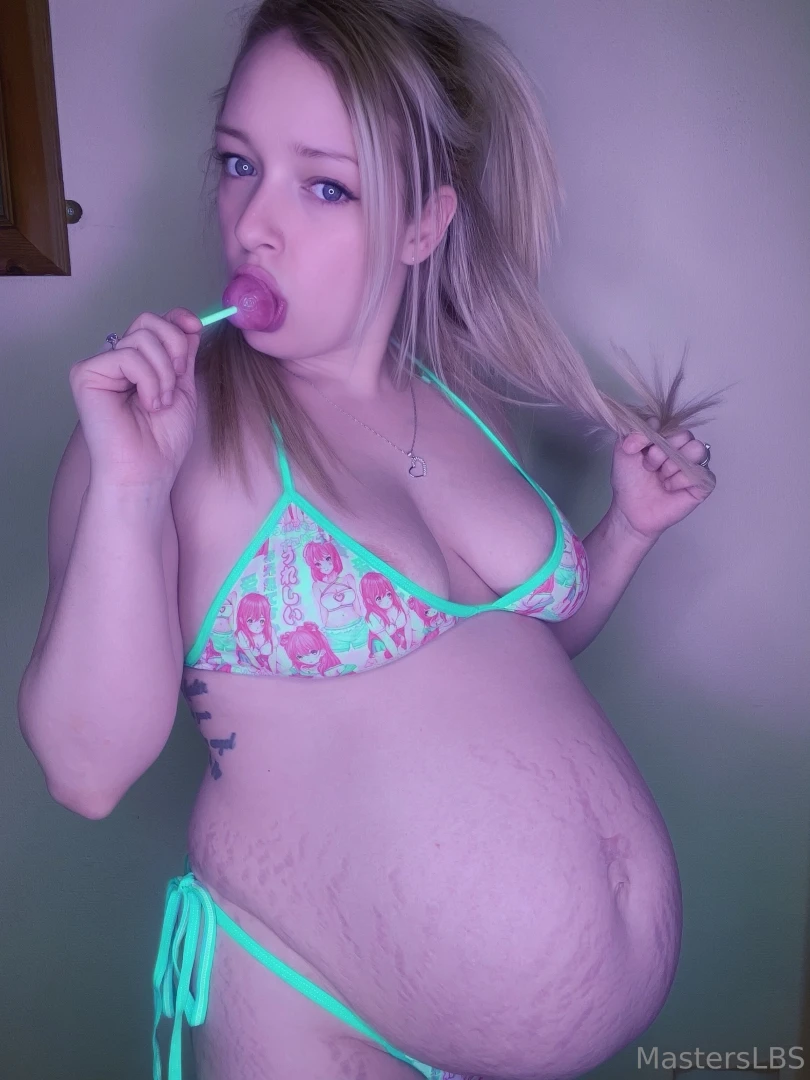 The bump is growing more and more each day and so are my urges looks 