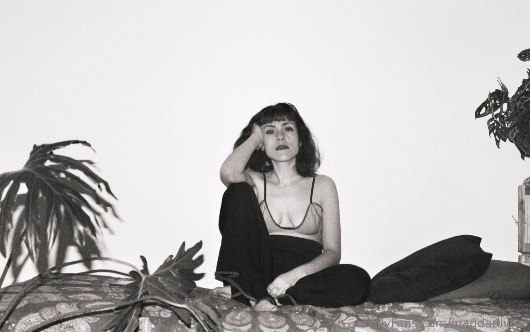 The life of this queen is full of secrets 