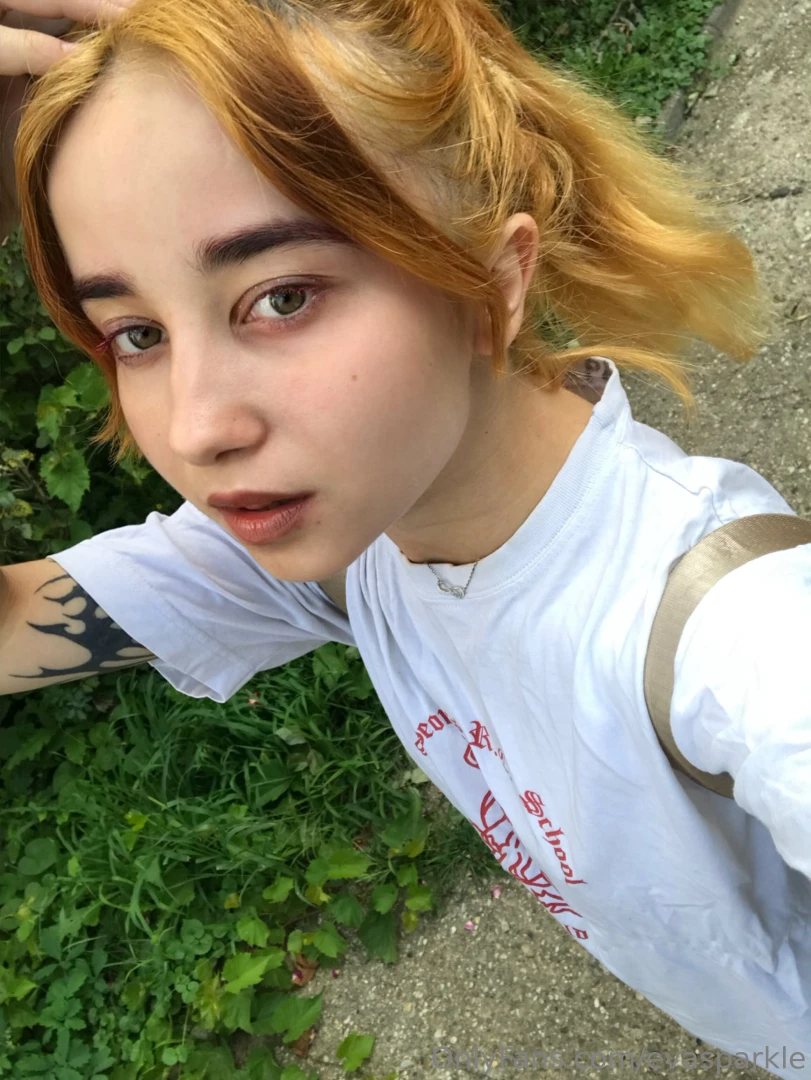 Today i took a stroll through the park and couldn t resist capturing 