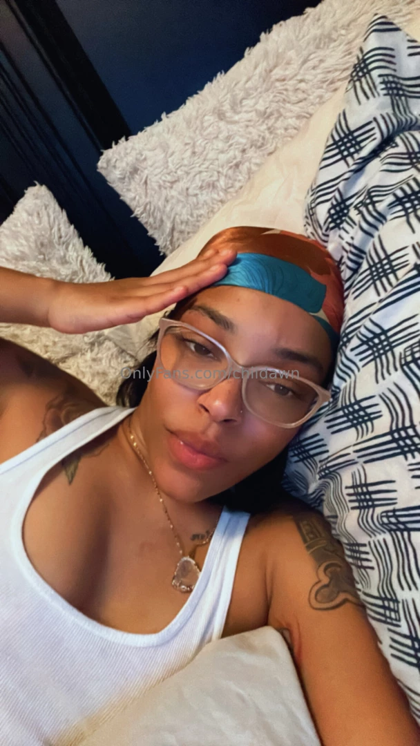 Good night from me amp my butt plug 