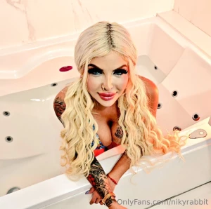 Don t leave me alone and come