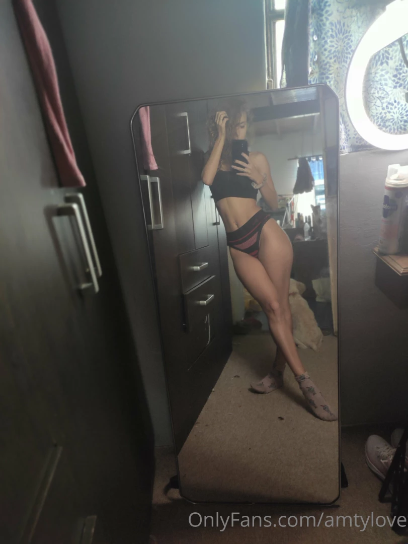 Buen comienzo de semana amor que haces hoy de lindo 