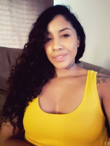 Wanna playy sexting starting at 4