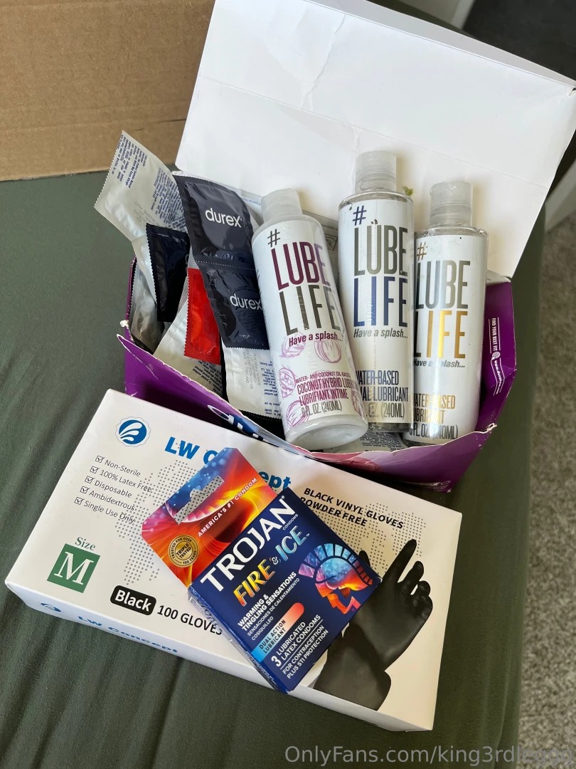 Who wants some solo videos drop some ideas with a tip or message me 