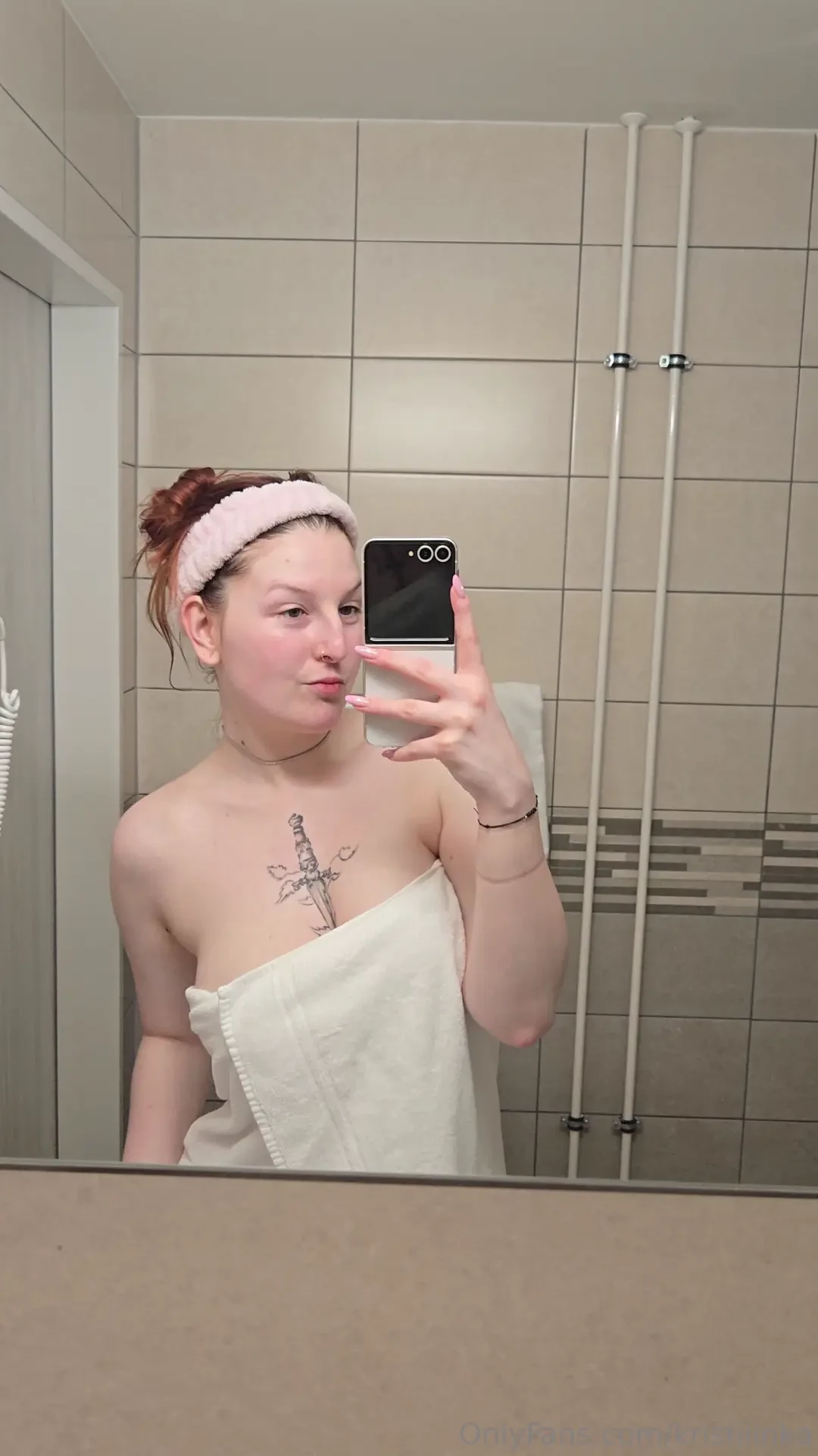 Ups k holky se cht ly taky uk zat 