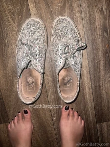 I can wait to rub my sweaty smelly feet all over his face and mouth