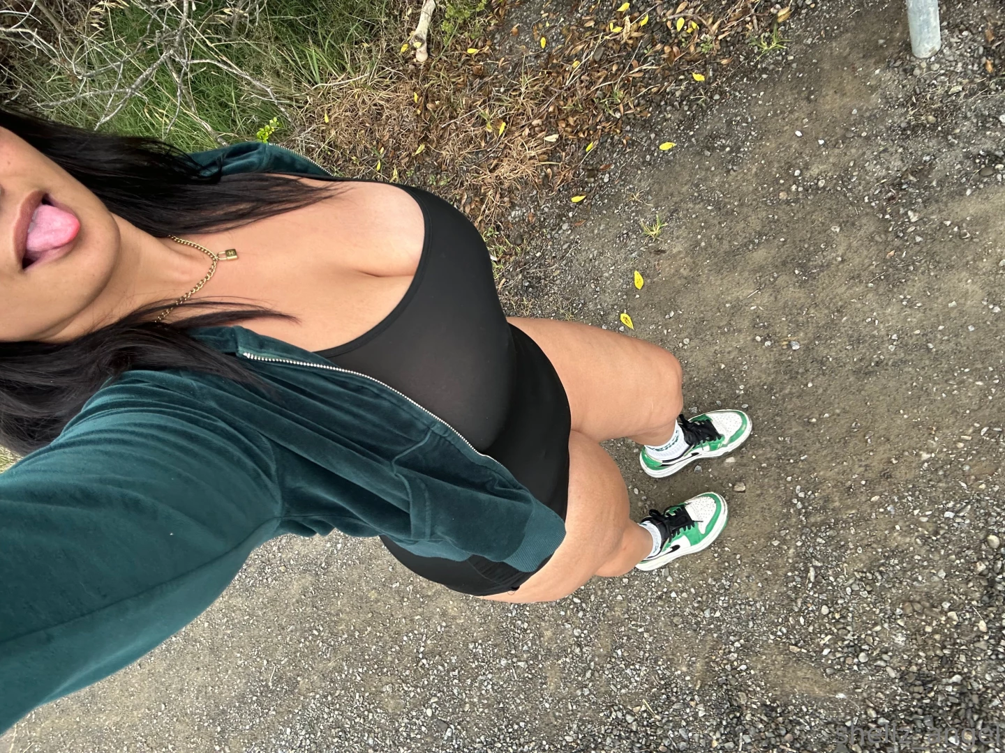 Finally some reception for you to see my little walk along opotiki part 1 