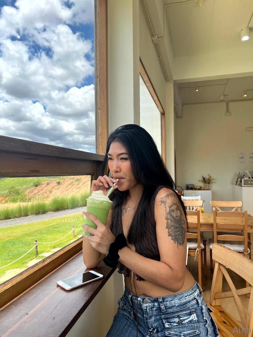 Even the sun would blush if it saw what i m about to do next 