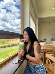 Even the sun would blush if it saw what i m about to do next