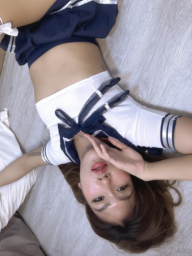 Undress me with your eyes or better with your hands 