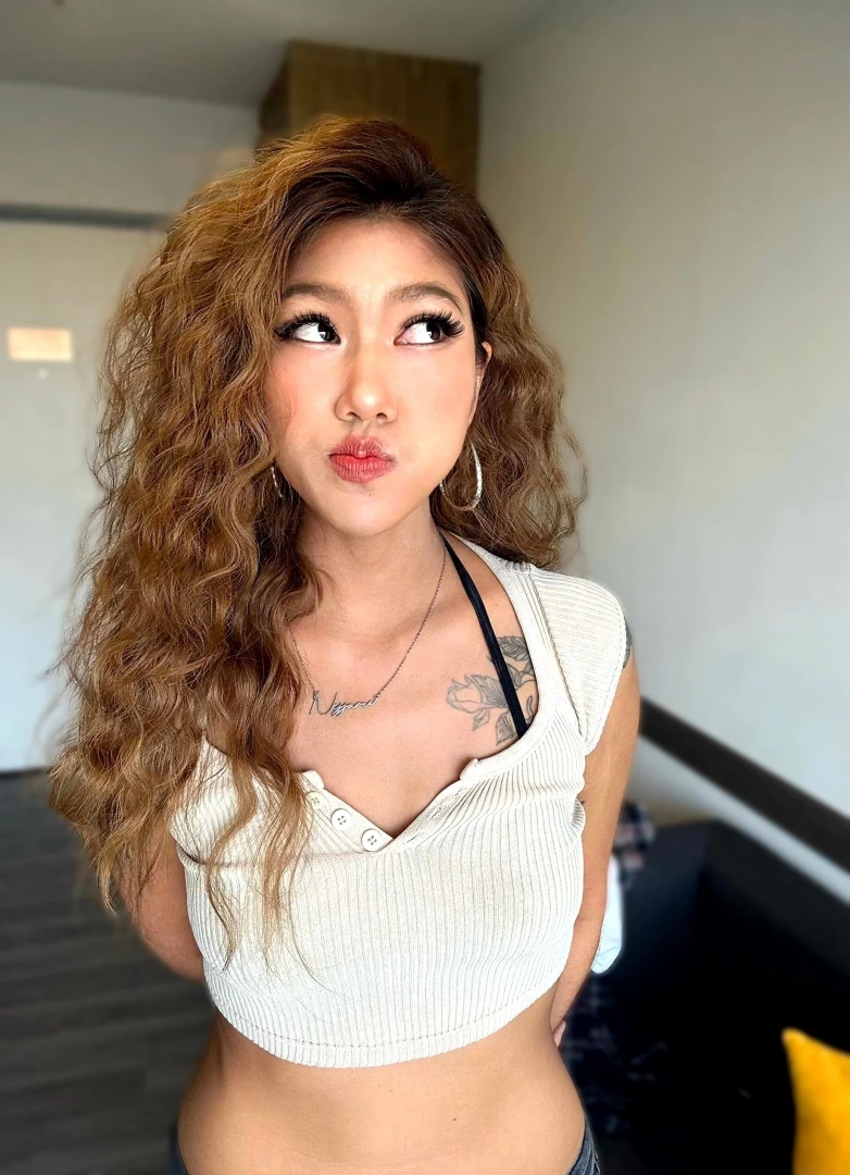 I m quiet but inside my head there s a fire 