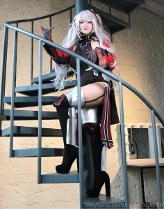 Do you like nika with white hair