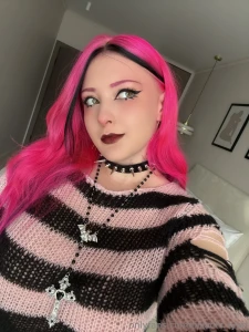 I feel like a naughty anime villain today would you stop me or