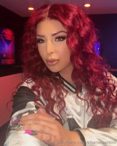 A bad bitch just popped up what s up