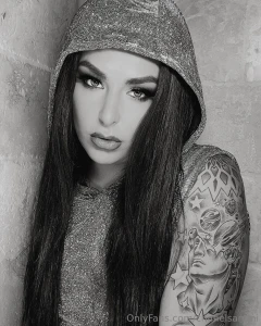 Wake up baby it s time for your late night treat