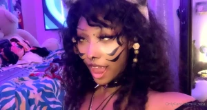 Hey everyone now im roxy part 3