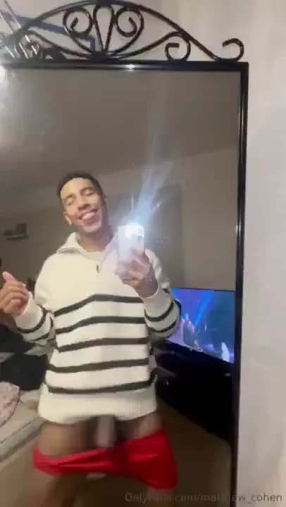 Bebe si quieres ver como me masturbo deliciosamente solo h blame bebe 