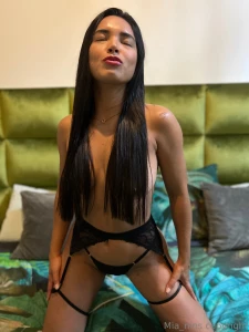 Should i just put my hair in a ponytail