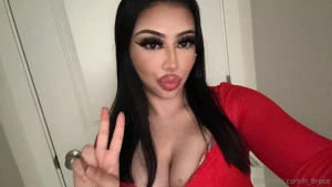 Why don t you cum say hi in my dm