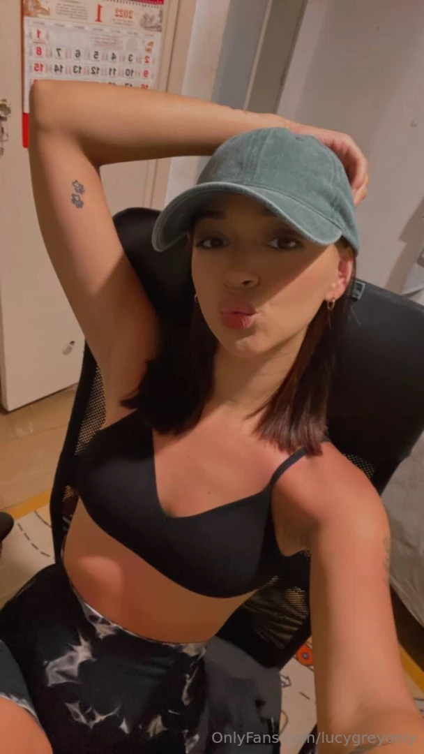 More kisses for you 