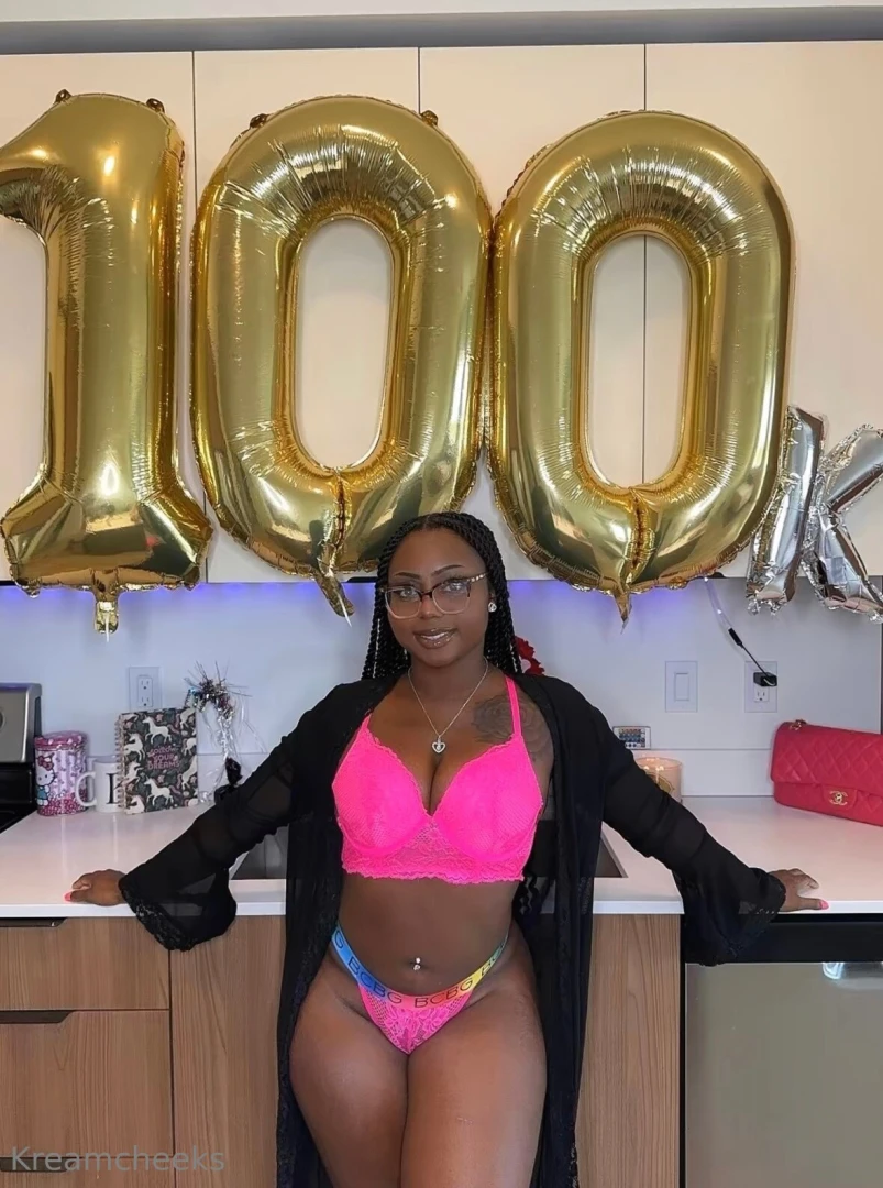 Ig misskreamcheeks i hit a 100k on instagram make sure you guys follow 