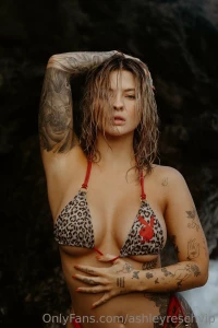 Lighting up again with playboy message me for details anyone who