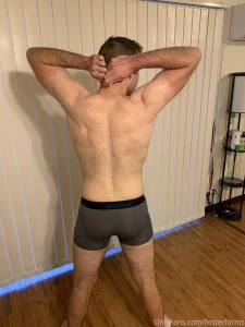 Come on y all i need followers to start live streaming