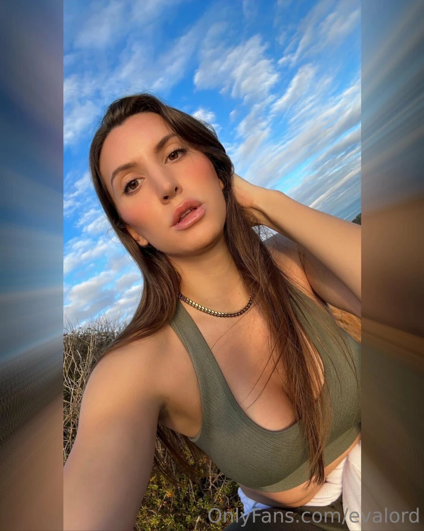 Would you get sweaty with me on a hike 