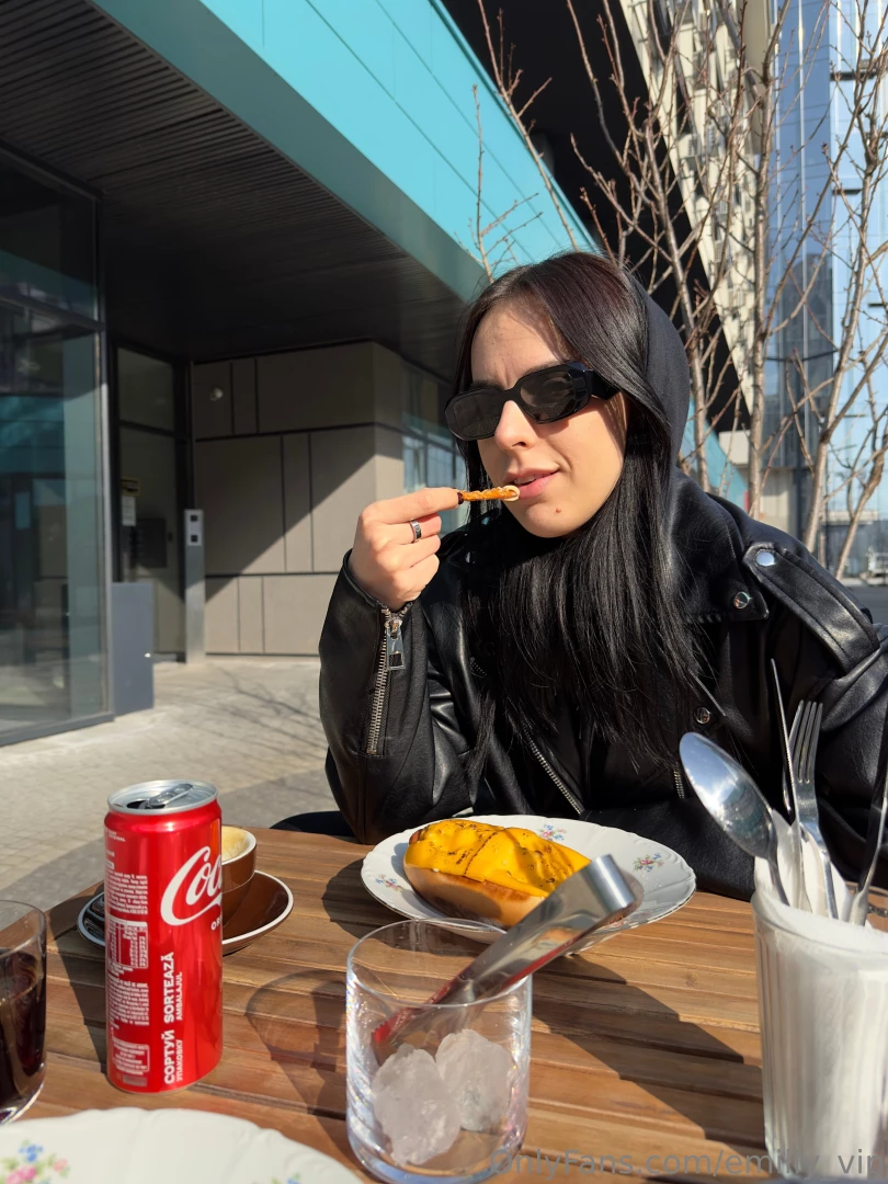 This is another day when i wanted to eat delicious food and i was able 