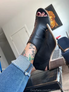 Working right through my lunch break today so i can head home early