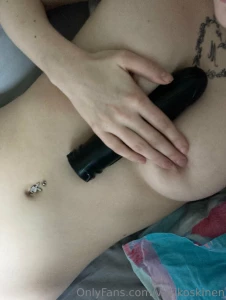 Do you want to see me play with my new toy part 1