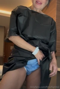 Hi babe i have a friend posting this i am in a place where i can t