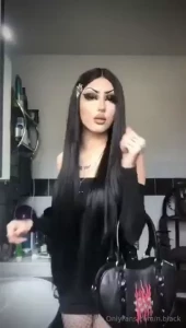 Ich bin soo verliebt in meine neue tasche aber jetzt fehlen noch die