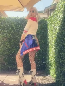 Don t forget to raise that hip and straight that leg