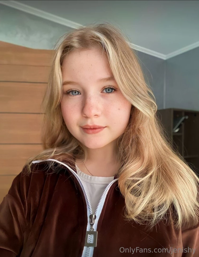 I am your sweet mollycry and i am ready to surprise you wanna see how part 12 