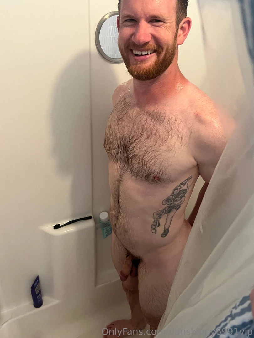 Gotta get that butthole nice and clean 