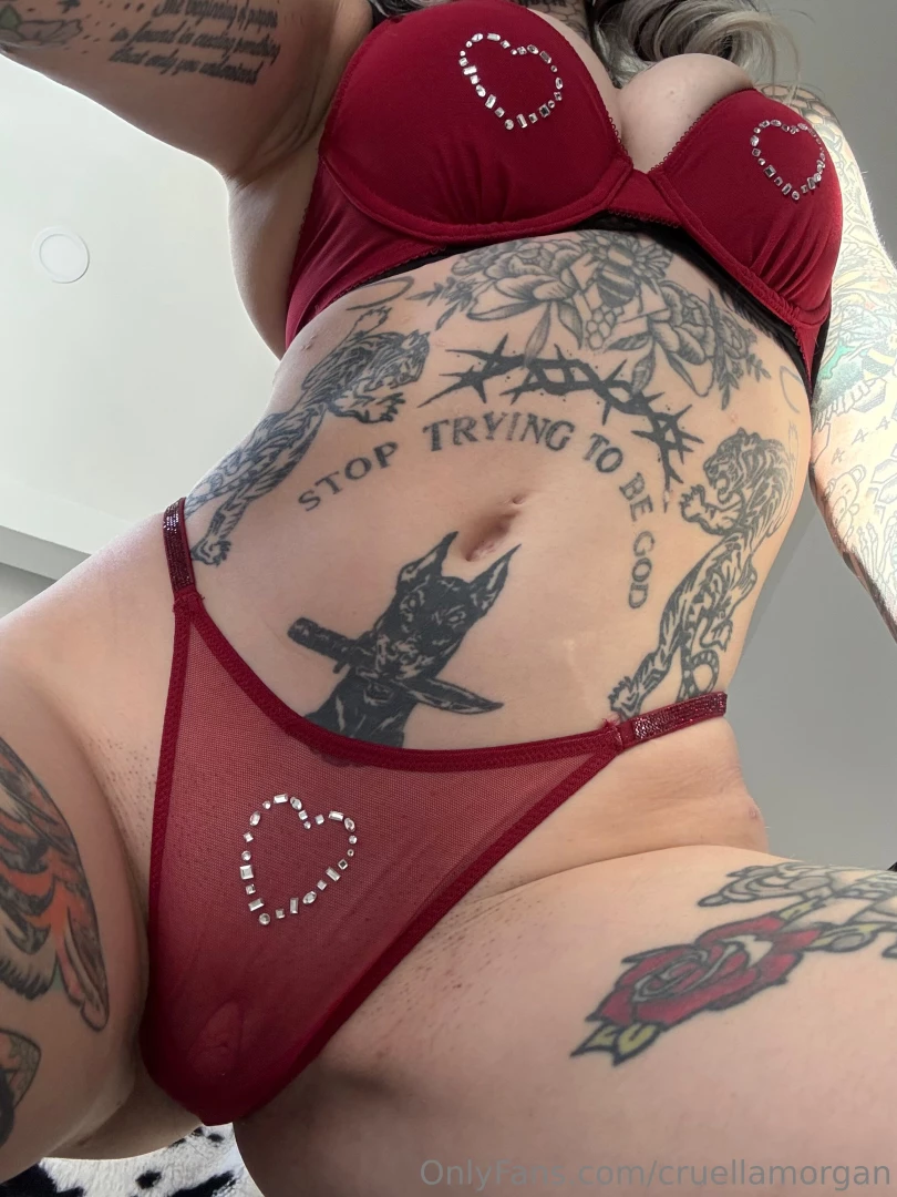 Heart eyes all month 