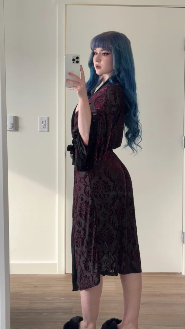 Do you like my robe swipe to see what s underneath part 1 