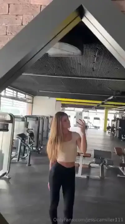 U wanna see the exercises that keep my butt in good shape 