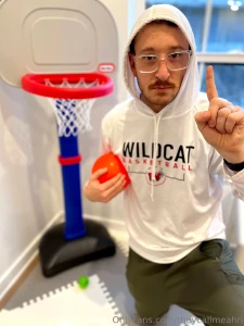 If hoops were this size i would have gone pro