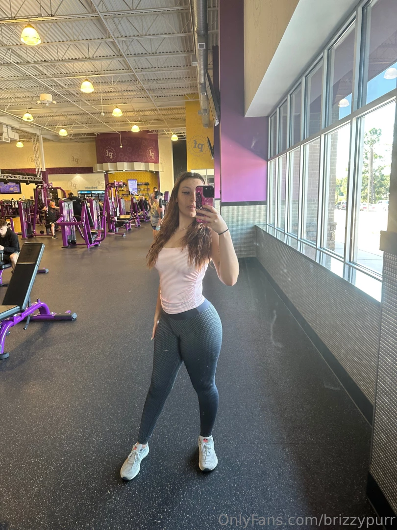 I m looking thick today 